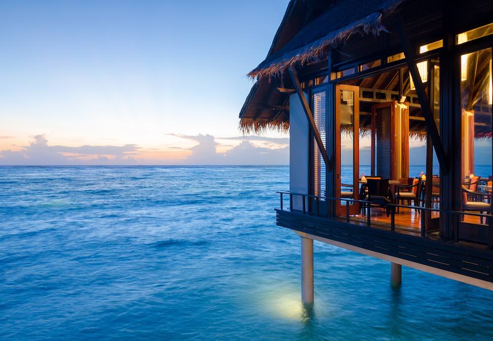 Tapasake at One&Only Reethi Rah thumbnail 7